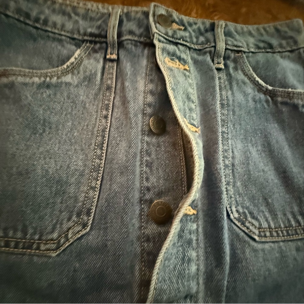 Old Navy Denim Button-Front Midi Skirt EUC Sz 2 - Picture 4 of 6